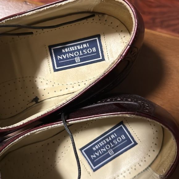 Men’s Bostonian Cap toe Shoe leather upper/leather sole - Picture 2 of 4